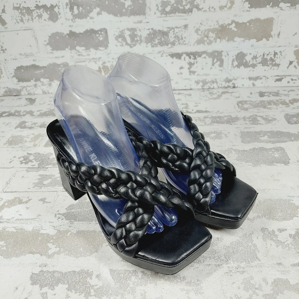 NEW Anne Klein Aiden Black Braided Strap Slip On Block Heel Sandals D589